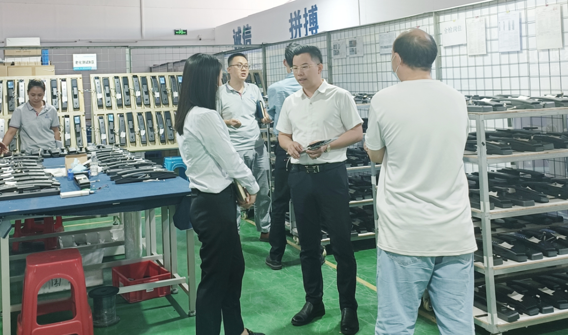 智能锁老化测试